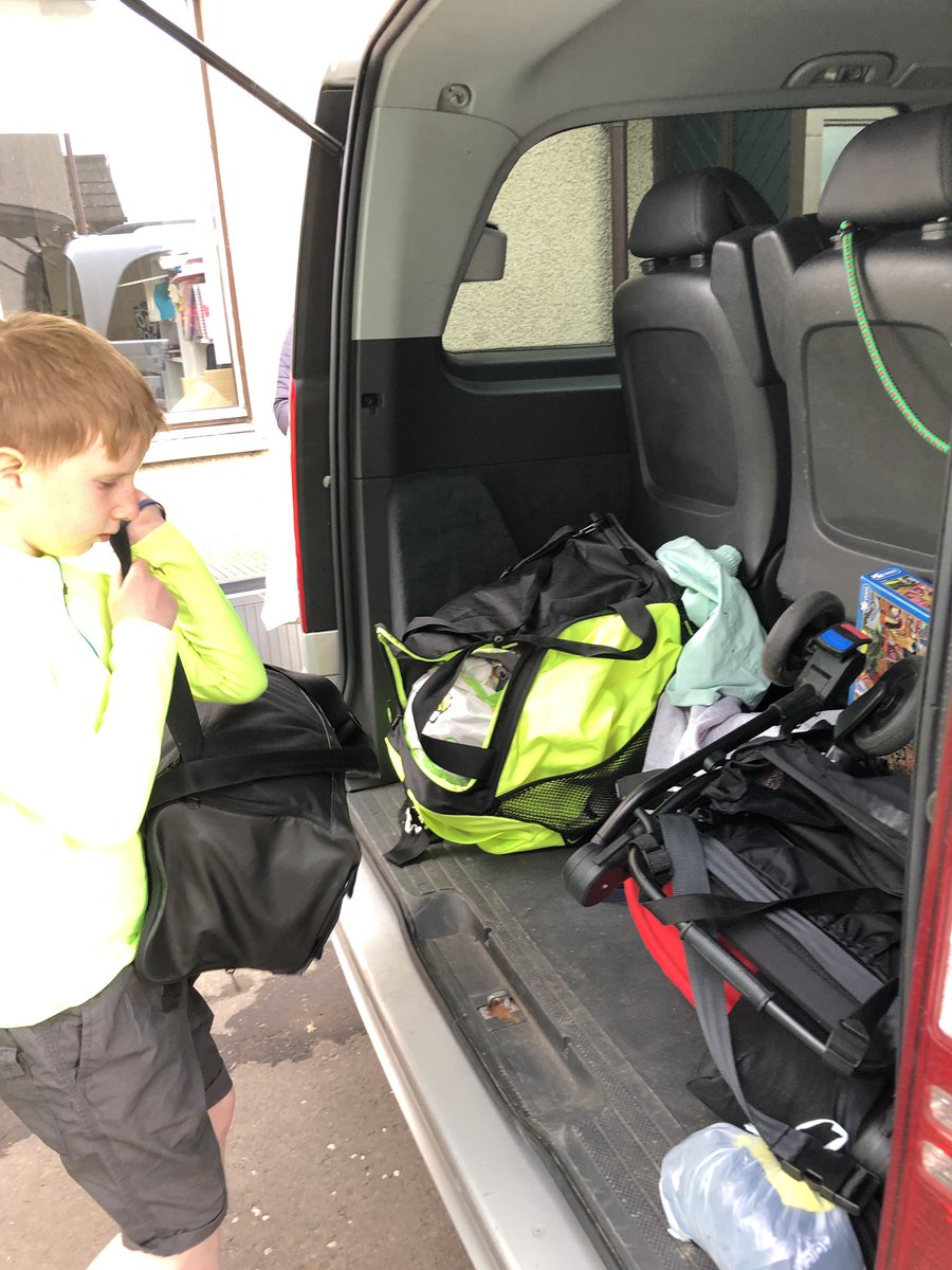 Clairebee26's tweet photo. Adenβs 10th job ...unpacking the car !! What a brilliant help heβs been @mattocks_ps #MM4Mattocks πͺπΌ https://t.co/DjuysMxEiZ
