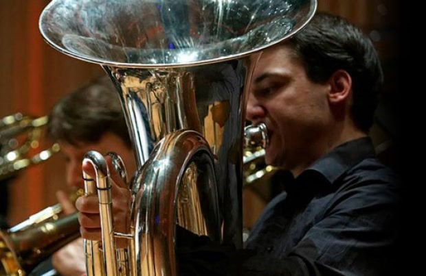 RT <a href="/baderorgel/">baderorgel</a>: Za 8 juni 12:00 uur marktconcert #Walburgiskerk #Zutphen
Benjamin Sars tuba en Matthias Sars Baderorgel. Vrije toegang collecte bij de uitgang. Kerk open 11:30 uur.