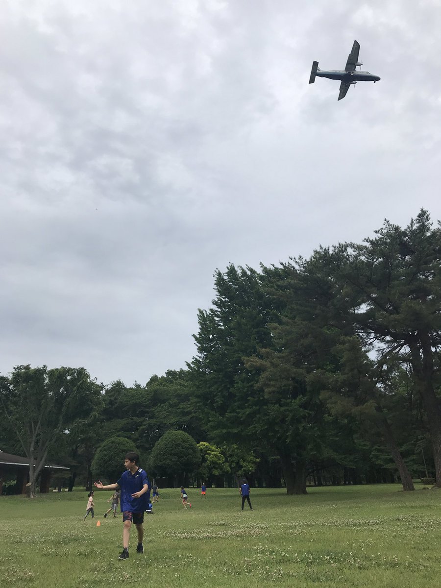 asijJessee's tweet photo. Enjoying the fresh air and end of the season capture the flag game with ES XC #asij https://t.co/OeZqgcnCb3