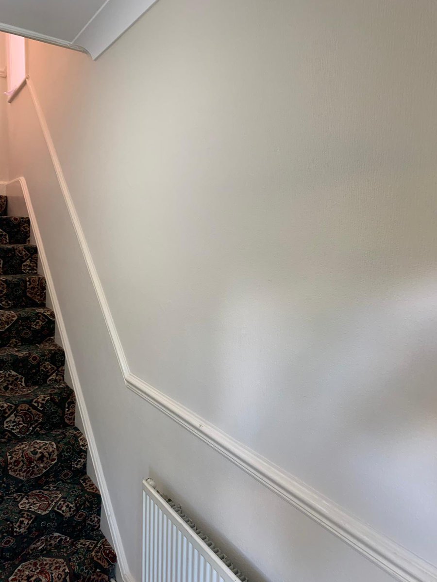 leedavispaint's tweet photo. Another recently completed job by some of the team for Premiere Property Services at a property in Newark 👏🏻👌🏻! #painting #decorating #wallpaper #domestic #commercial #paintersanddecorators #Leicester https://t.co/2WckGUgOav