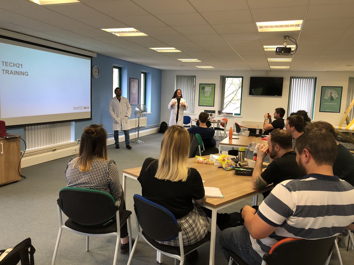 It’s training time with <a href="/Tech21Official/">Tech21</a> at our Guru meeting 👏🏼👍🏼 #weseekpersonalexcellence
