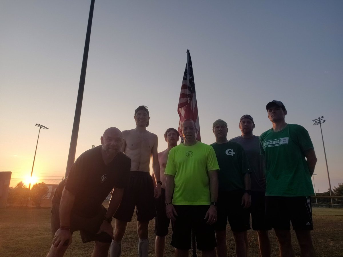 8 (1 not pictured) Pax had some leakage as we put in some miles and work @ the run centric #TheSandlot as part of the #WintervilleRunClub <a href="/F3ENC/">F3ENC Crossbones</a> #werunWinterville