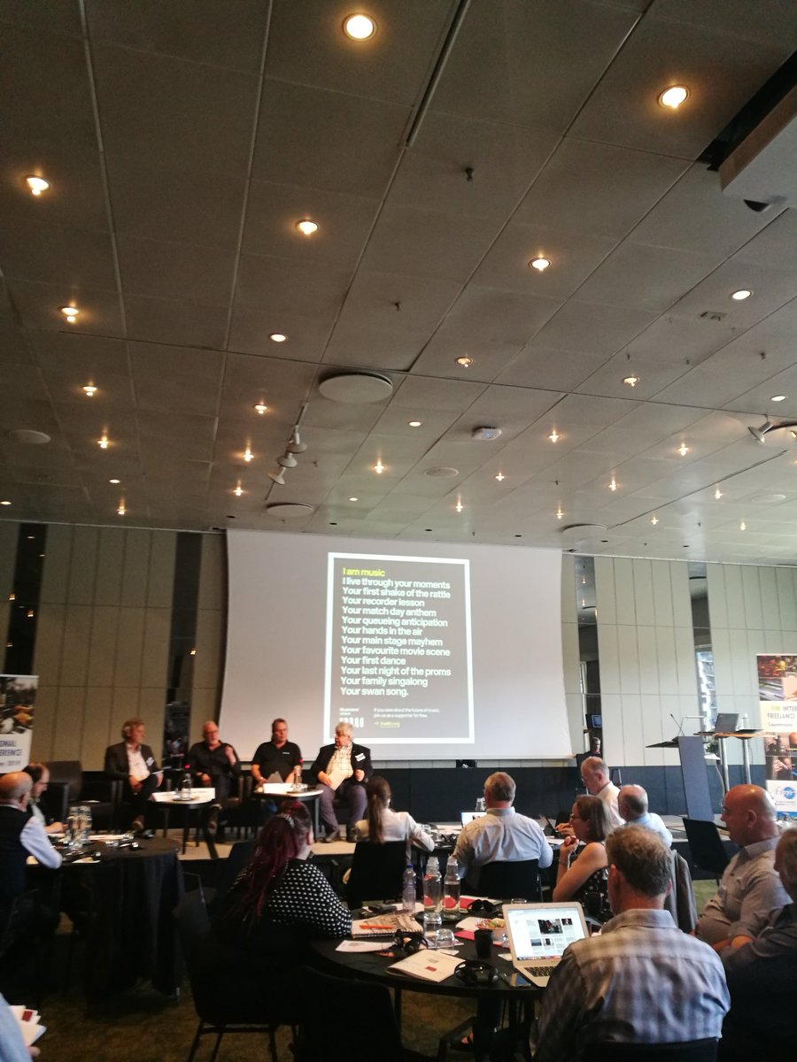 heathervarious's tweet photo. @violinist @FNVMediaCultuur @fim_musicians #musicians #FreelanceConference brilliant contribution we look after the music by @WeAreTheMU https://t.co/gf8BjyW5uQ