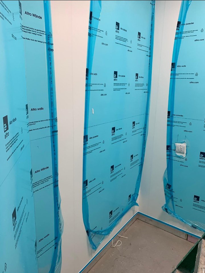 Photo's of our Whiterock installed @ Newham Hospital.