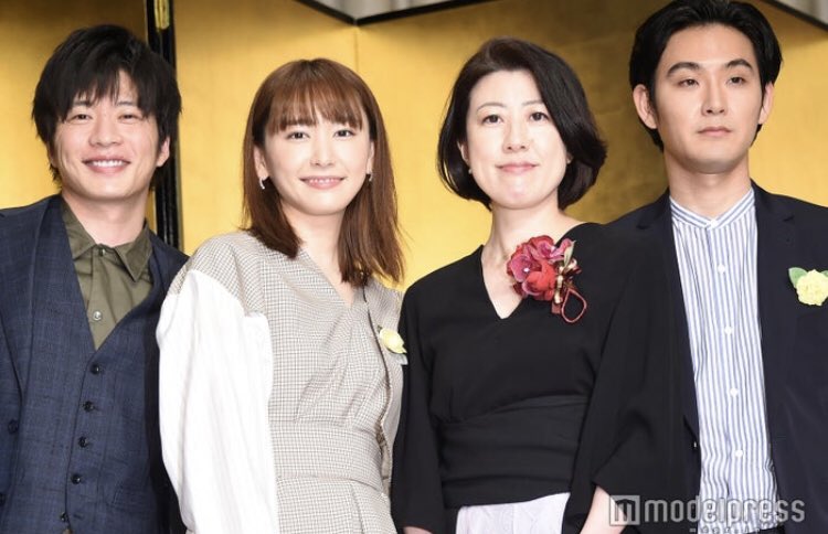ハラ En Twitter 茶髪前髪ぱっつん新垣結衣は全国民ひれ伏す可愛さすぎて全面降伏いつもの事ながら顔面が最高だしハグする前の謎の包容力はなんなんだ天才か