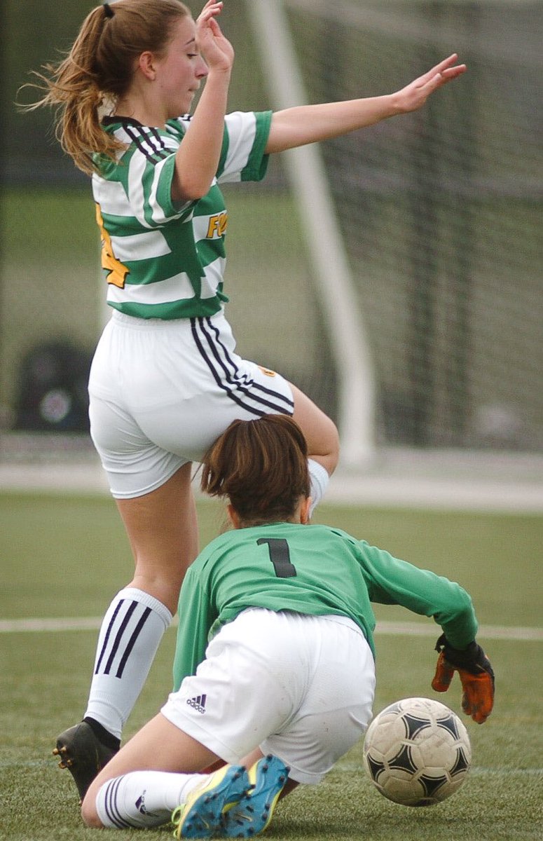 cfsc04da's tweet photo. Win the 50/50 balls to win the game 3-1 vs Chinook https://t.co/WTScJyvHKV