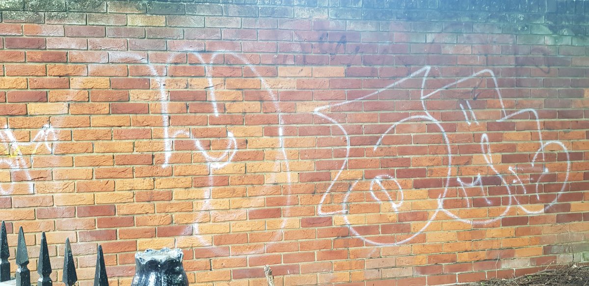GetTagger's tweet image. And who is this?  We want to thank them for keeping us all wasting more of our hard earned money on cleaning up their mess. Great work. #vandalism #taggerhallofshame