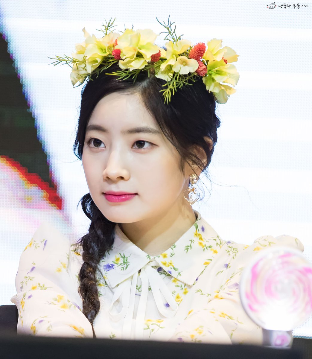 190528 #HappyDahyunDay 
22번째 생일 트와이스로 3번째 생일 
축하해요 맛난 거 많이 먹고 다현스러운 행복한 하루 보내세요 

#다현 #DAHYUN #ダヒョン #트와이스 #TWICE
#DubuDahyunDay