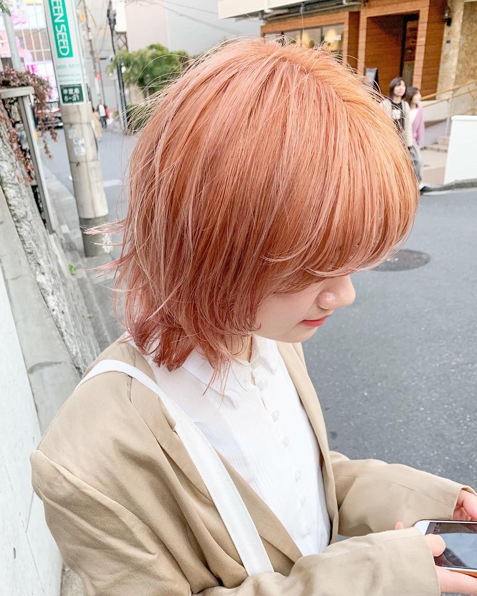 Mery オレンジカラーに惹かれる夏 ジューシーなヘアカラーに合うアレンジとお洋服で 待ち遠しい季節を迎えましょ オレンジカラー オレンジ ヘアカラー T Co Rrlzauddv9