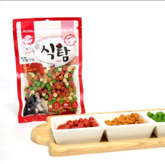 GBTchanwoong's tweet photo. task9 #GBTWriting 
When I prepare snack for my dog and said "puppy here is some snack", and then my dog wake up immediately and rush to me. I love my dog and I really hope that my dog live as long as possible. How cute he is! 🐶 https://t.co/zrVrKTQEL9