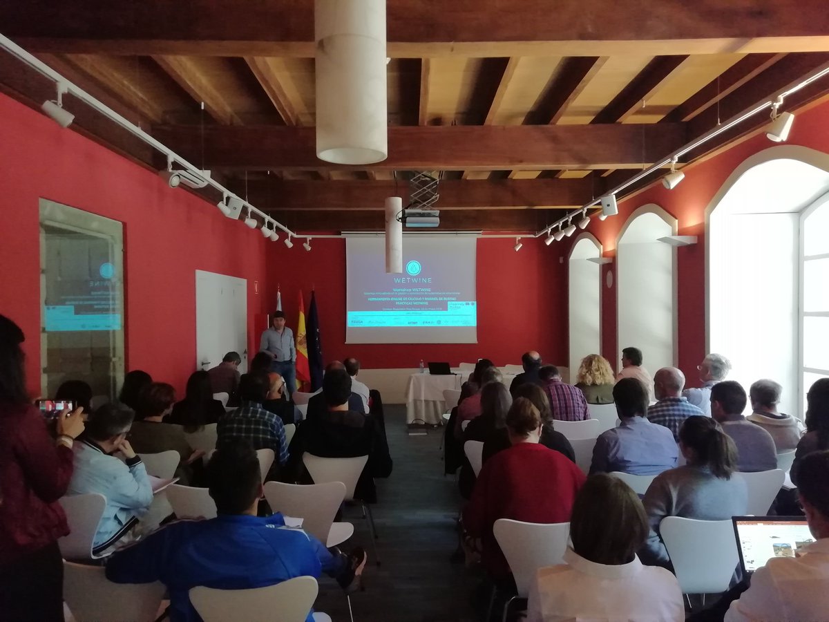 proyectowetwine's tweet photo. El Proyecto WETWINE difunde sus resultados y comparte su experiencia con otros proyectos e iniciativas en favor de la gestión medioambiental (Biomasa AP  PHYTOBAC). Se cuenta con  David de la Varga, experto en depuración de aguas. Localización: D. O. Orixe Rias Baixas(Pontevedra) https://t.co/4b1skhTDCR