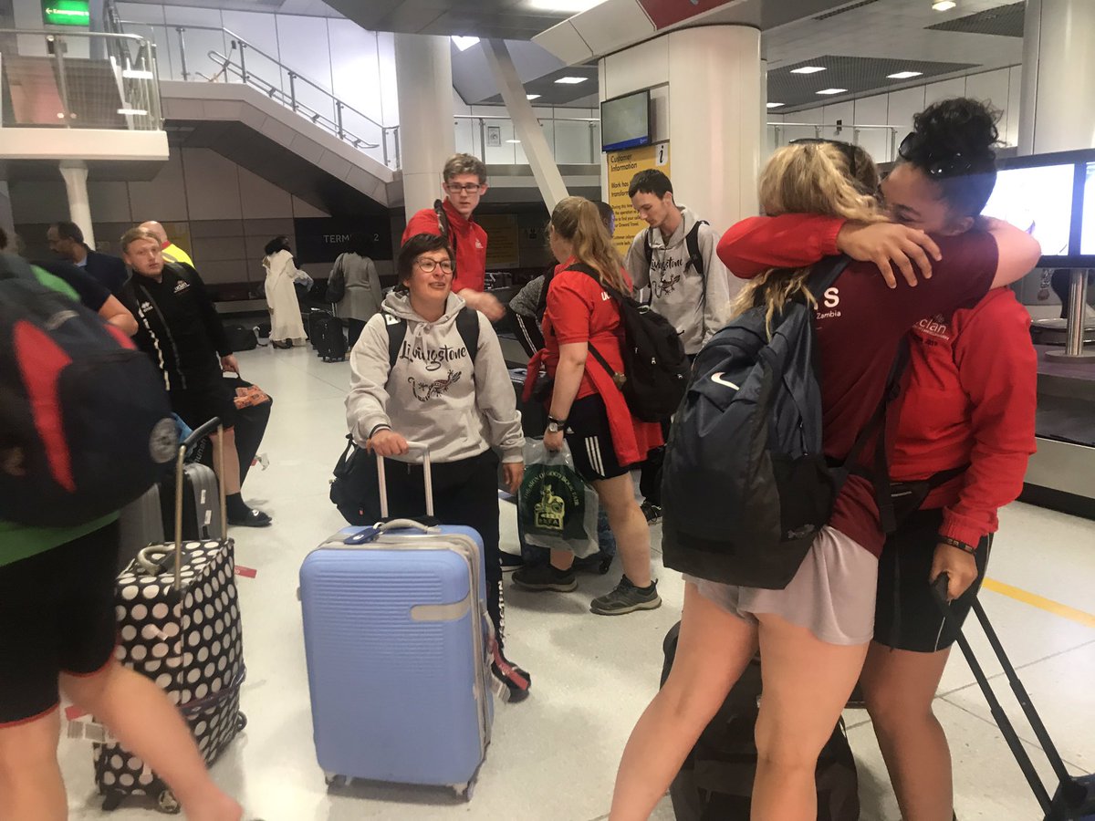 All of our students are back home and saying their goodbyes 👋🏻