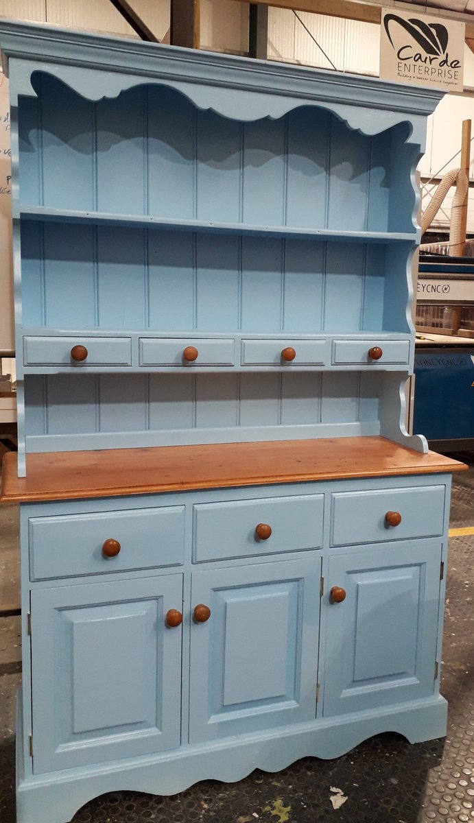 CairdeEnterpri1's tweet photo. A fabulously finished old piece of furniture brought back to life by @CairdeEnterpri1. Why not contact us to arrange for your old furniture to be given a new lease of life at 061-608180. #Limerick #socialenterprise #PALLS #furniture #upcycling #social #restoration https://t.co/pQPD6cE56r