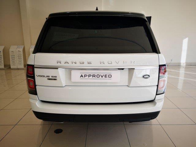 drivenrsa's tweet photo. 2019 Land Rover Range Rover Vogue SE For Sale
Sandton South Africa 
Contact 0810626741 For More Info 
#2019RangeRover #rangeroversuv #rangerovervogue #rangeroverwhite #latestrangerover https://t.co/QjugHyzKIa