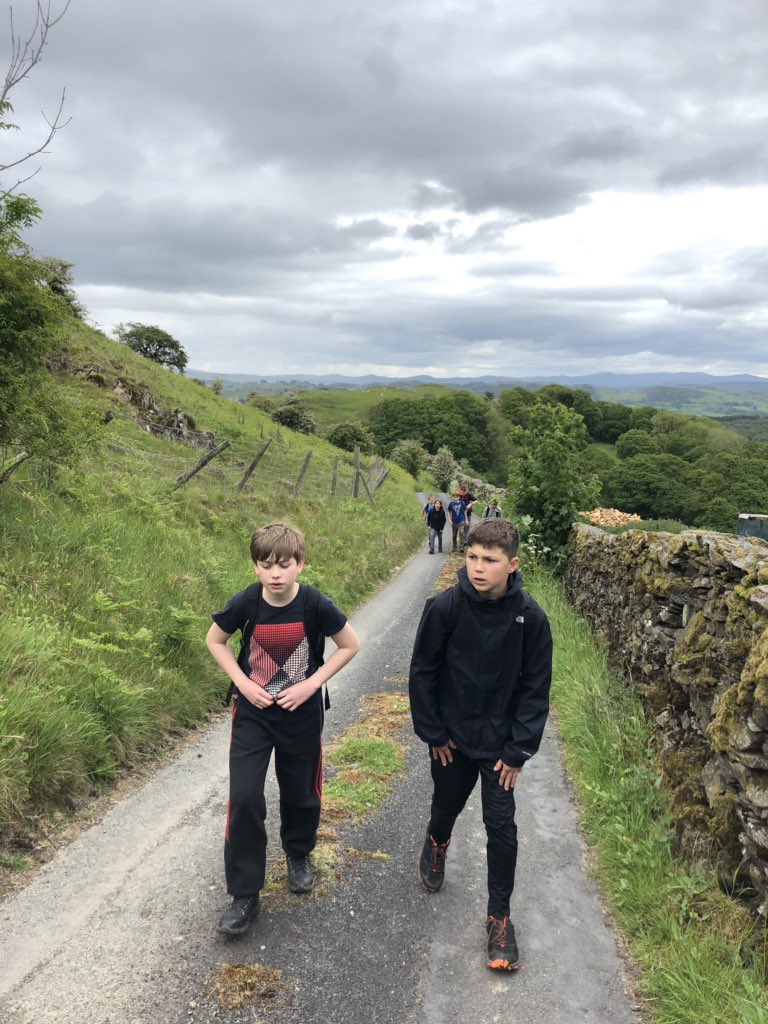 GoostreyScouts's tweet photo. Dodging rain showers this afternoon on a hike from camp #GreatTower https://t.co/3ppgHSBE7a