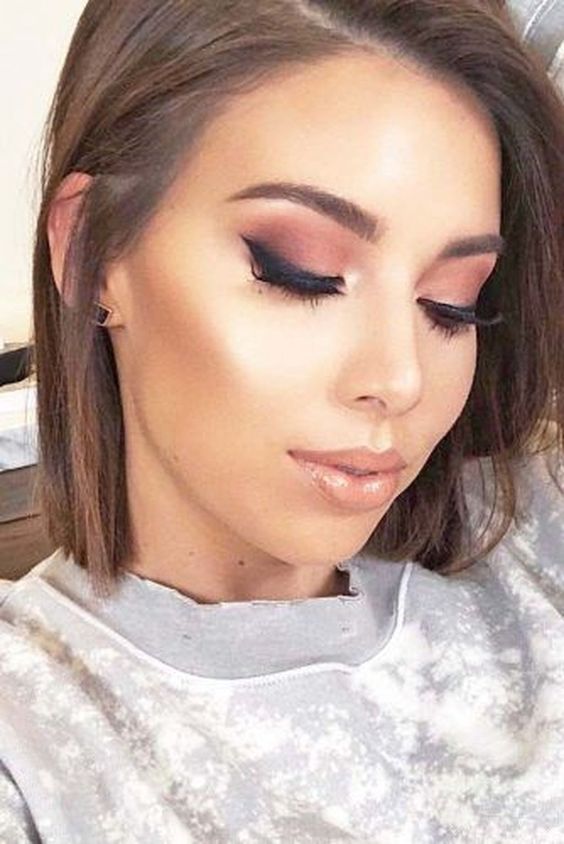 GuidesBeauty's tweet photo. The Comprehensive Guide To Finding The Best Makeup Products For Brown Girls

With make-up slowly easing into our daily lives and not being limited to special occasions, it can be a hard time easing into the world of makeup for brown girls. 

https://t.co/TjFvZ92gWq https://t.co/dFjr2SdpjL