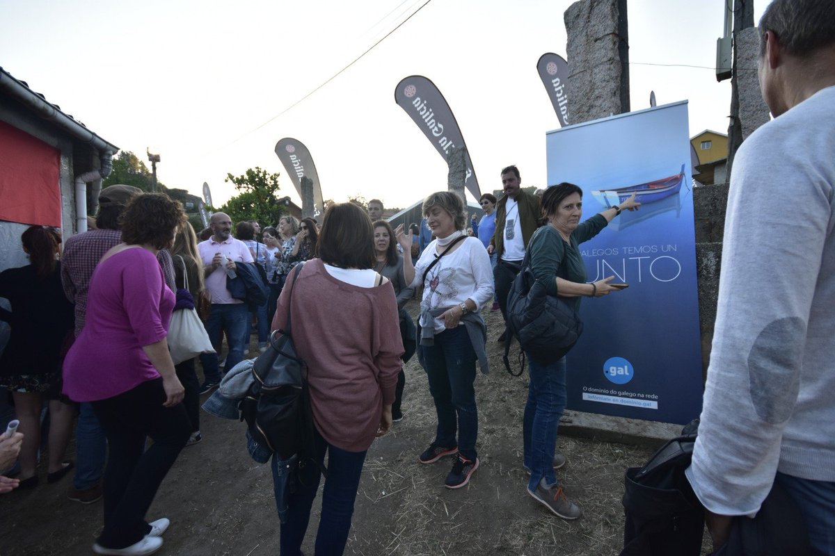 punto_gal's tweet photo. Parabéns ao @festivaldecans polo seu magnífico traballo. Un pracer ter colaborado neste marabilloso festival! #Cans19 https://t.co/qfnQWSpuwi