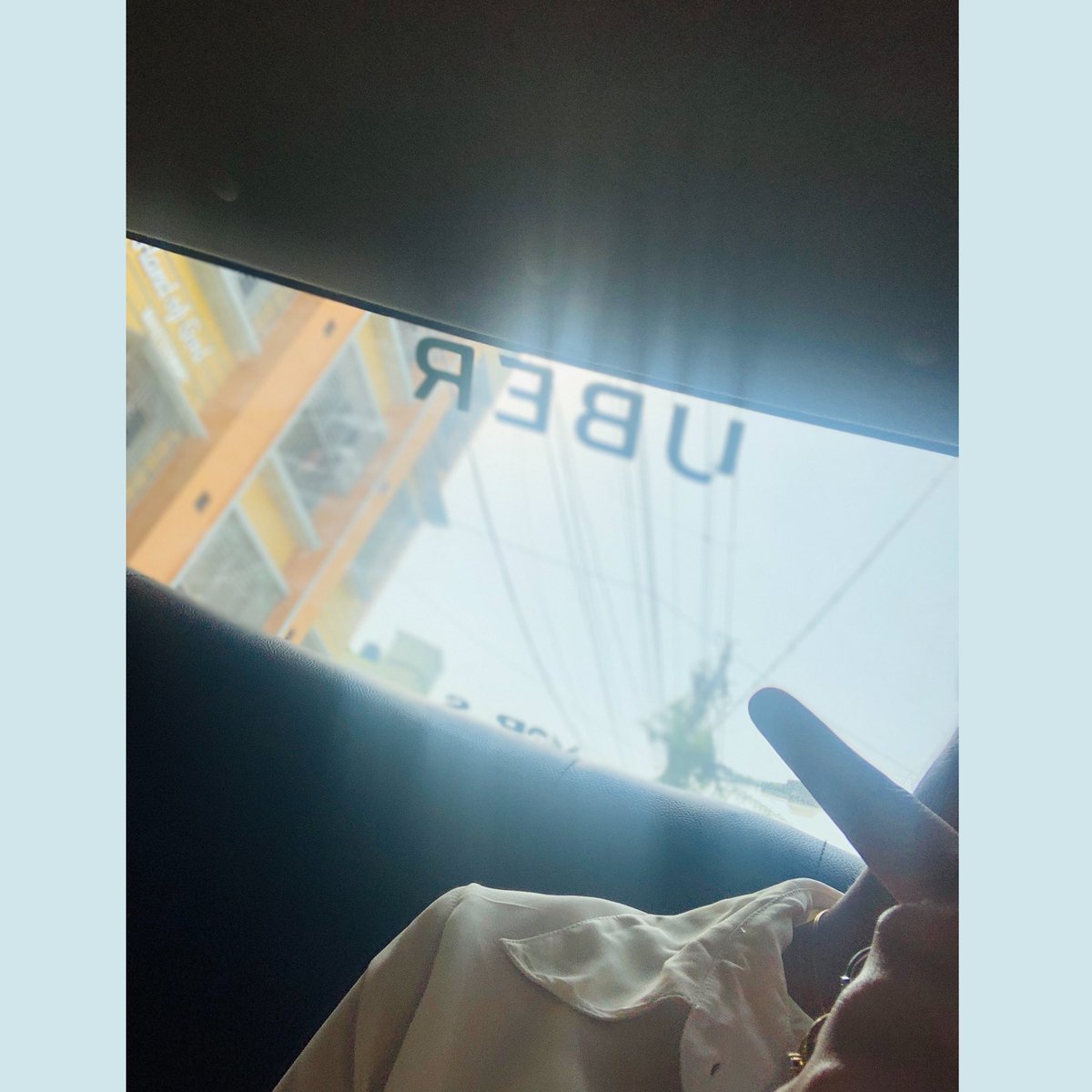 Iamswastika's tweet photo. “Breakdowns Create Breakthroughs” @Uber #carbreakdowns😡😭🥺 #ubersaviours🙏🏻🙏🏻 https://t.co/zHFn7l23GZ