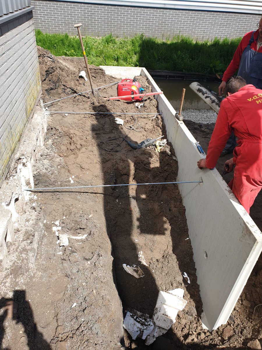 Beschoeiing vervangen door keerwand met beperkte ruimte, ook een uitdaging