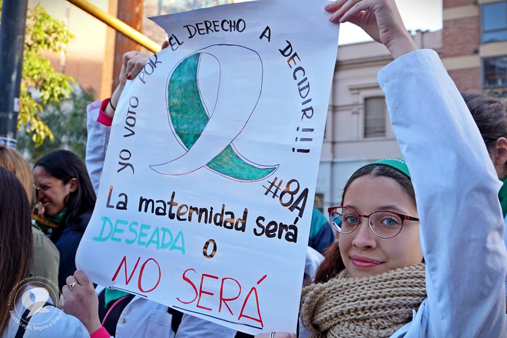 campabortocba's tweet photo. 📌Este 28 de mayo, en el día Internacional de la Acción por la Salud de  la Mujer, presentamos el proyecto de Ley de Interrupción Voluntaria del Embarazo y convocamos a Pañuelazo Federal a las 16 en el Museo de Antropología, Av Hipólito Yrigoyen 174
#CongresoVerde #SeraLey #28M https://t.co/feLxwiPRlG
