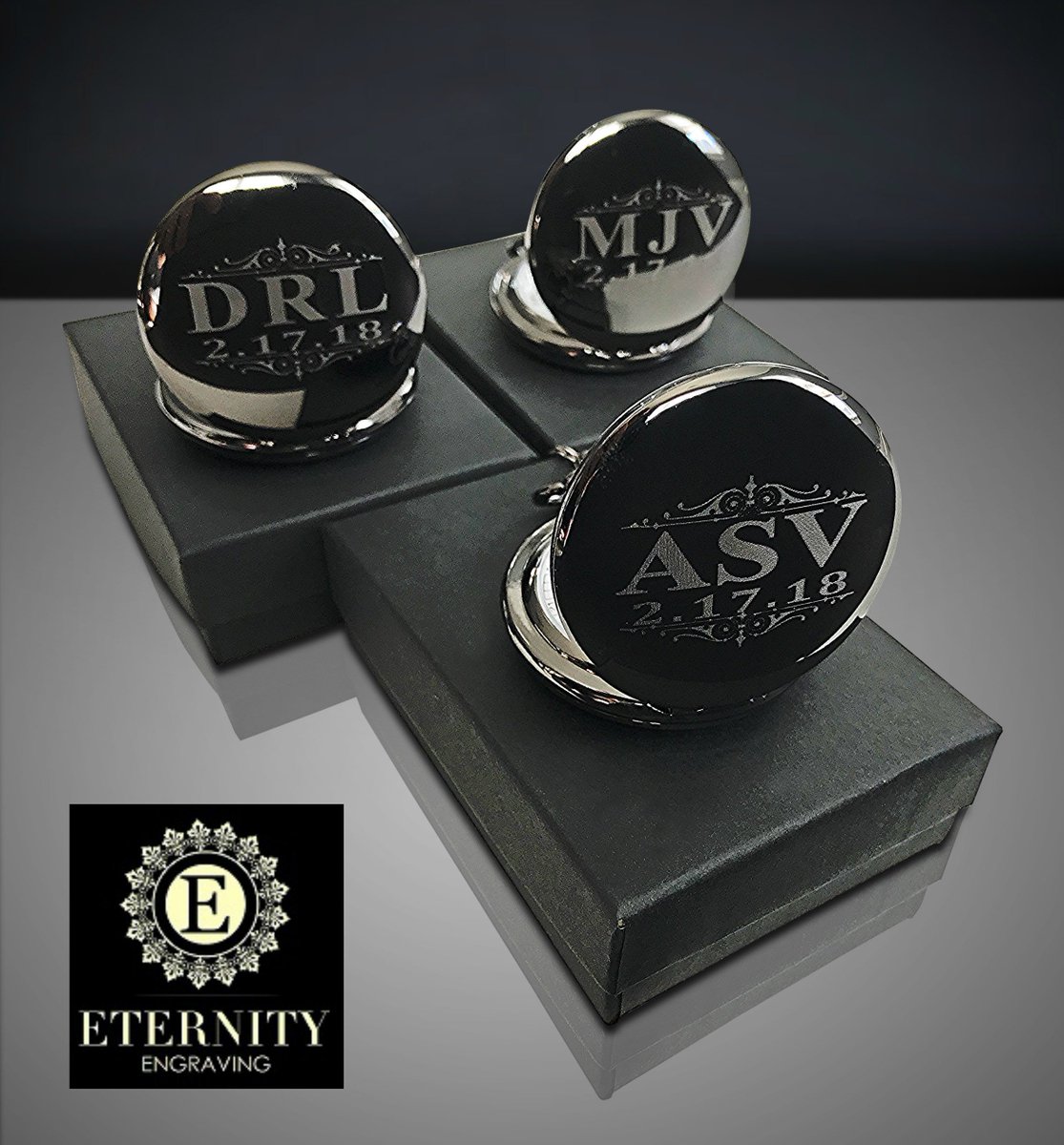Eternityengravi's tweet image. Engraved pocket watches, Set of 2 Groomsmen watch set, Groomsmen box, Mens gift, Gold Ring bearer gift, Silver Wedding gifts &amp;amp; Momentos tuppu.net/342c6f9f #Etsy #eternityengraving #RingBearerBox