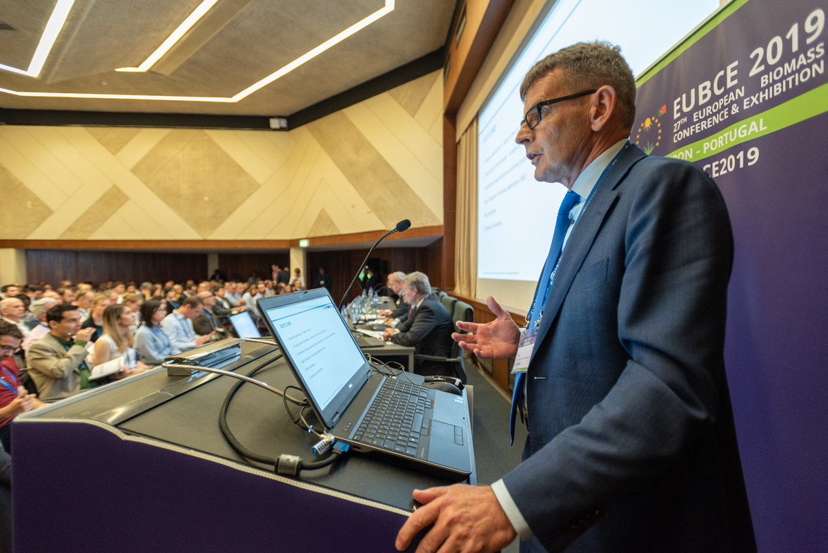 "Some of the main directions 2 be taken in #biomass gasification R&amp;D are: process simpliflication &amp; intesification; increasing feedstock flexibility &amp; allow the application of cheeper biomass low quality feedstock" Jaap KIEL, at #EUBCE2019 today's plenary session