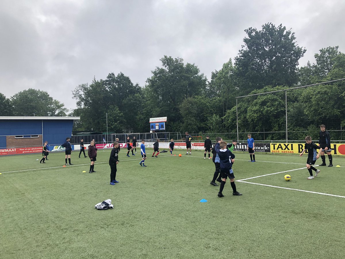 Dyke House PE tweet media