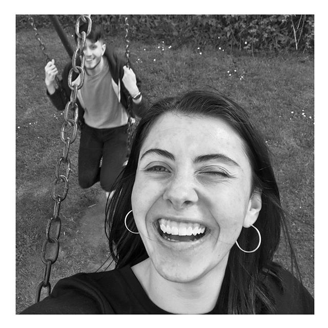 Britownie's tweet photo. Never too old to monkey around 🐒🙊🙈 #swings#familydays#parklife https://t.co/AvulOotWDA https://t.co/asfC7UO72r