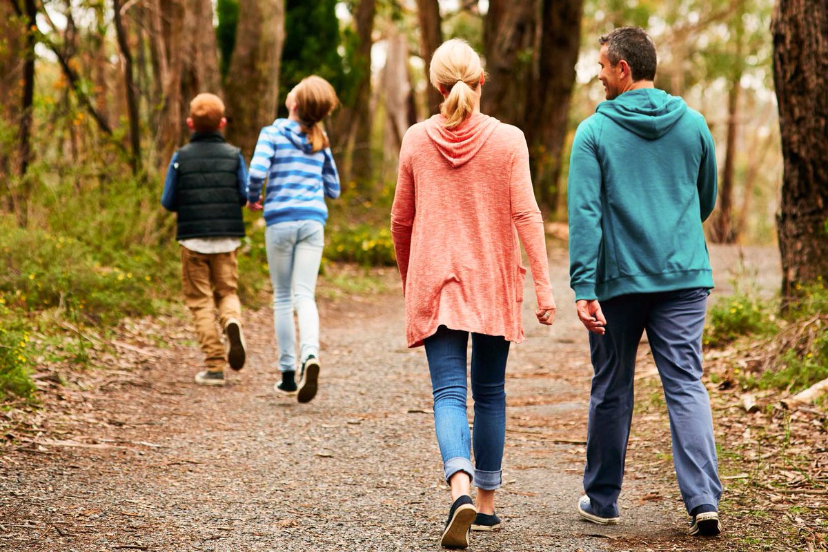 Yürüyüşle Kilo Vermek #kilovermek #yürüyüş #egzersiz #spor #yürümek #fitness saglikadresin.com/yuruyusle-kilo…