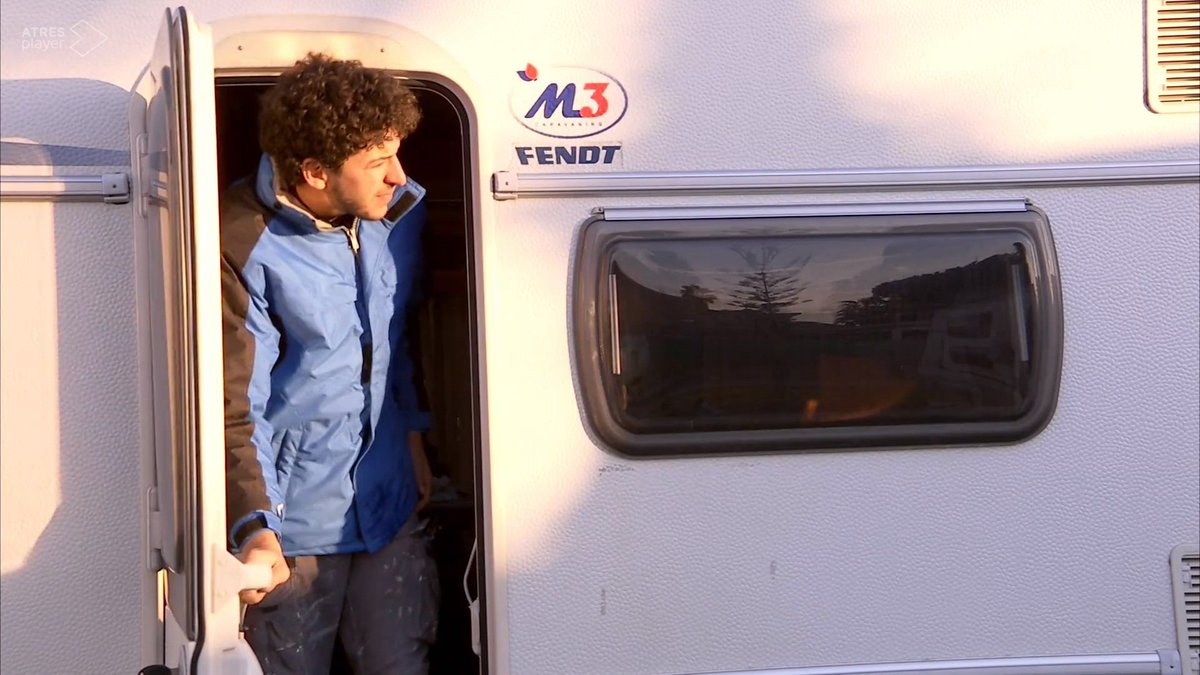 M3Caravaning's tweet photo. ⚡️Otra semana más los concursantes de #mastersdelareforma han descansado en nuestras fantásticas caravanas #Knaus  y #Fendt 

¿Os interesa conocerlas? Contacta con nosotros :) https://t.co/SIfYOclvfv
#m3caravaning #caravanaknaus #caravanafendt https://t.co/D8C0gDRi5f