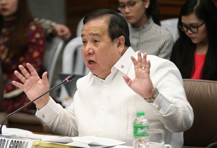 bawasbisyoPH's tweet photo. As of 6:40 PM | Every hour, 12 Filipinos die due to tobacco-related diseases. Tobacco kills! Sen. @DickGordonDG spent 52 minutes interpellating SB 2233.
#TaxTobaccoToTheMax #FundUHC https://t.co/QS27r1n7fk