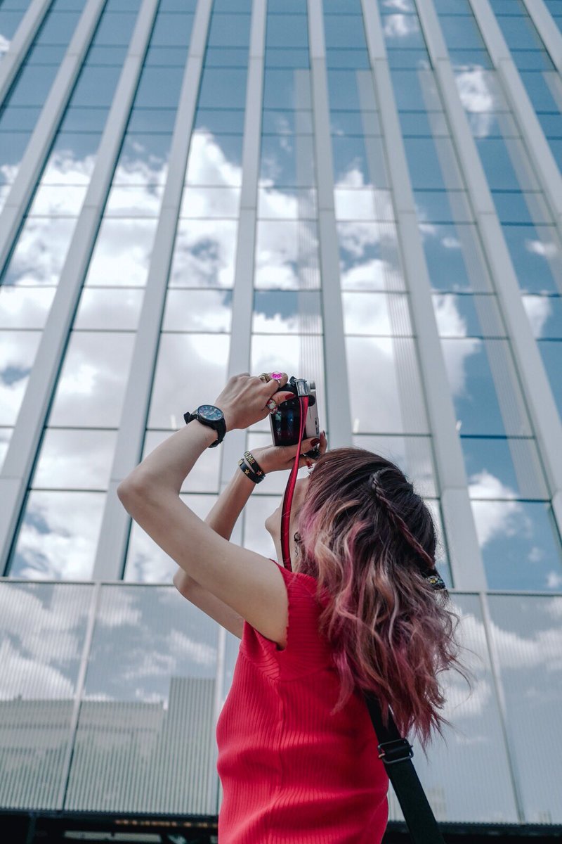 Lisa Bright Flight Leica Vizkage