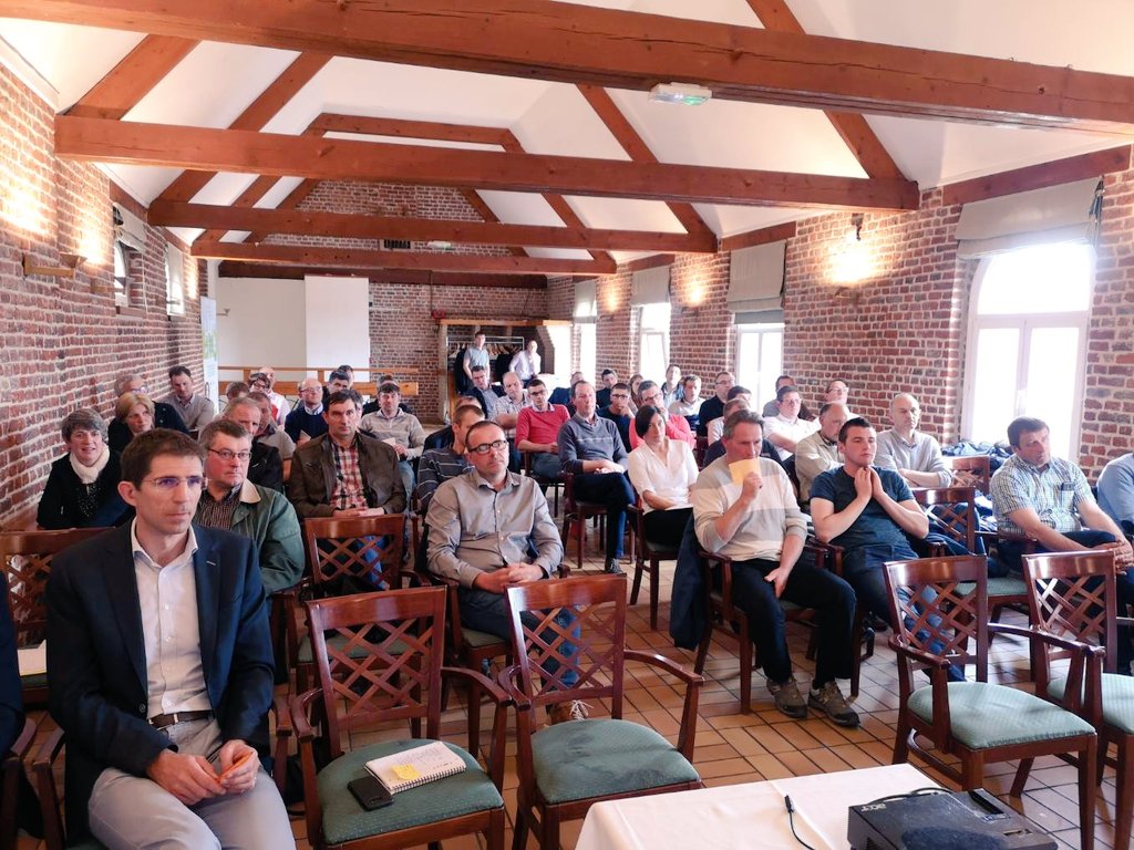 AS_Delassus's tweet photo. En direct de l'AG de Section Côte d'Opale de notre coopérative @SodiaalCoop. Moment d'échanges privilégiés et en toute transparence entre les adhérents et les élus 👍👍 https://t.co/RRJmZq0li4