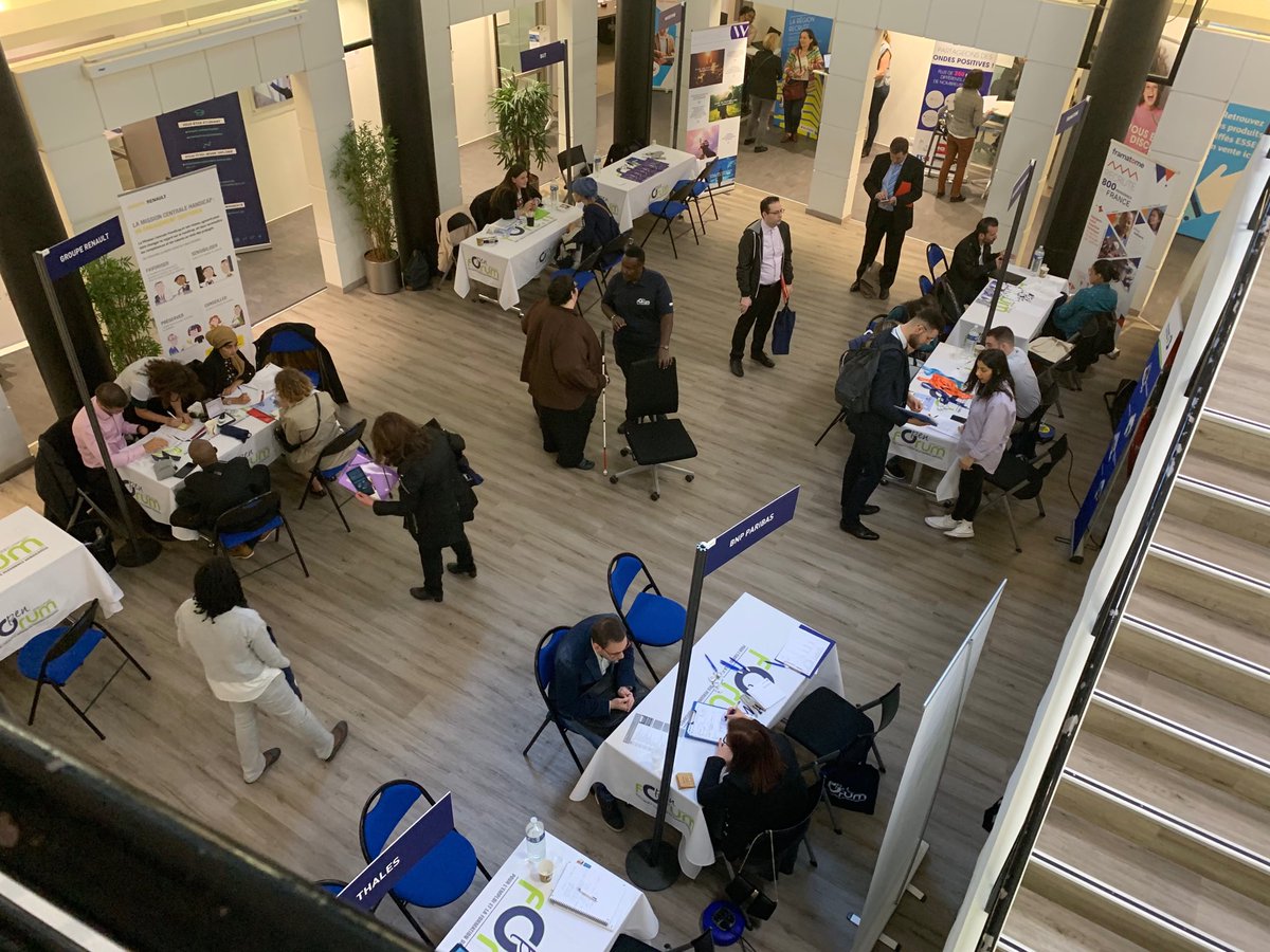 Diversidees's tweet image. #openforum à ⁦⁦@essec⁩ bravo à ⁦⁦@ElisaForget⁩ et aux entreprises #emploi #handicap #insertion