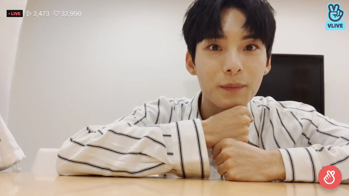 QueensOfACE's tweet photo. I said this to Jun at a hi touch, and I’ll say it again:
YOU’RE F*CKING BEAUTIFUL https://t.co/Pjwd3mNKLa