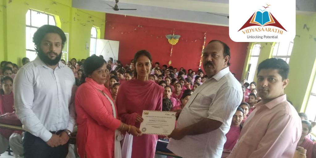 Vidyasaarathi's tweet photo. MPCL Scholarship award ceremony at Lord Mahavir Nursing College, Himachal Pradesh.
#Nursing #NursingScholarships #EducationForEveryone #InitiativeForCause #Vidyasaarathi #Scholarships #MPCL https://t.co/Bn1b0SuM2w