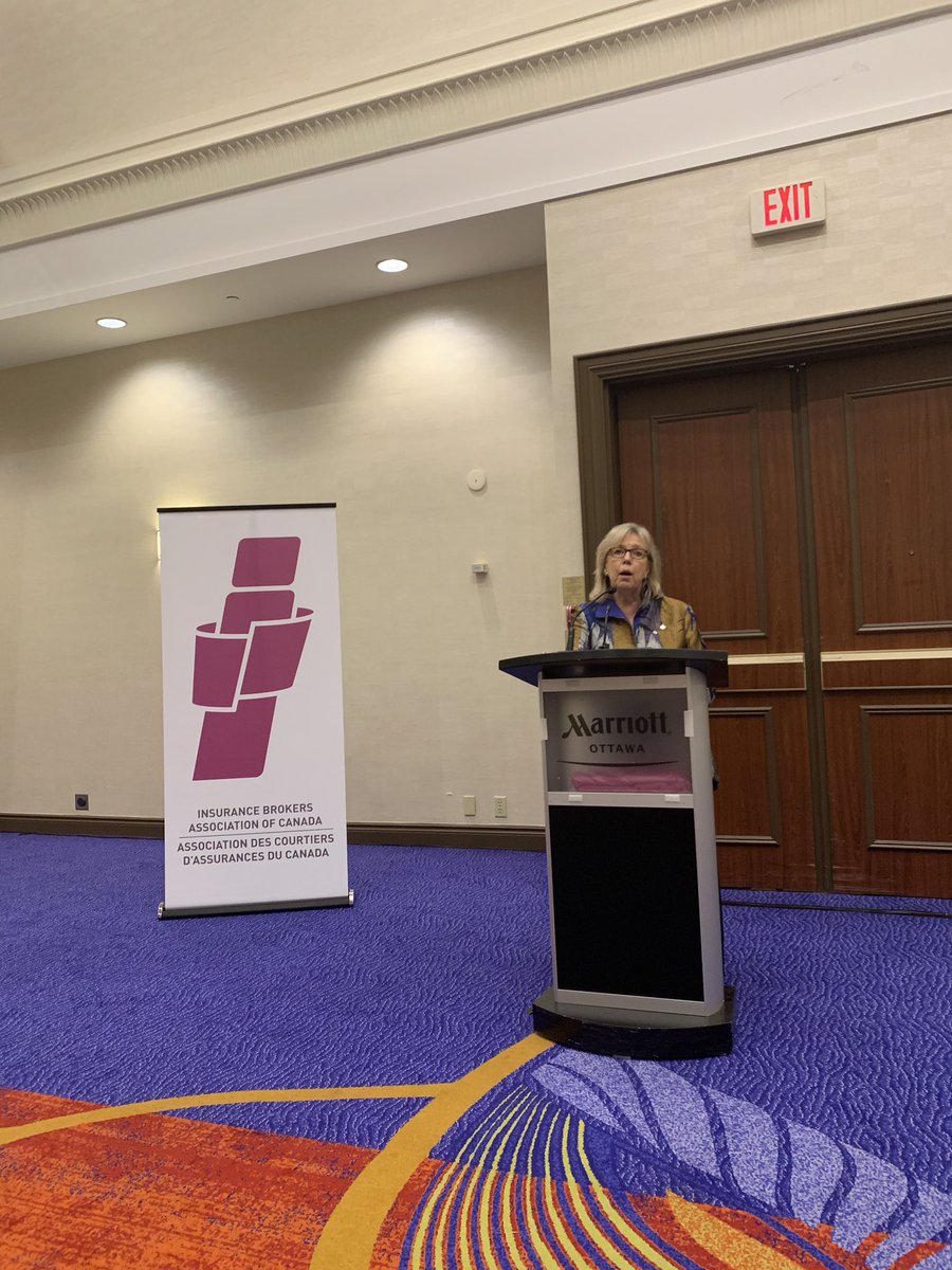 CanehdianGurl's tweet photo. Thank you @ElizabethMay for speaking with us today. We appreciate your strong support of our industry and the issues we face. #IBAC2019OnTheHill #brokeradvantage #beforethequote #brokersarebetter https://t.co/qKhObGM0O9