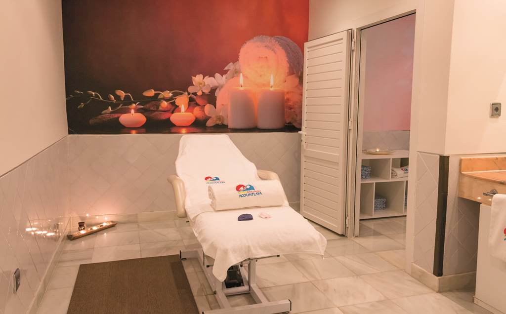 oneworld_src's tweet image. ⚡️ SPECIAL OFFER ⚡️

🇪🇸🎨 BARCELONA BREAK 🎨🇪🇸

➡️ Departure 16 August 2019
3️⃣ Nights
⭐️ 4* Hotel
✈️ Return Flights from Leeds Bradford

🔥🔥 NOW £313pp 🔥🔥

Call us on ☎️ 01642 450333

Visit us at 📍 Room 164, Stockton Riverside College
Offer based on 2 Adults.