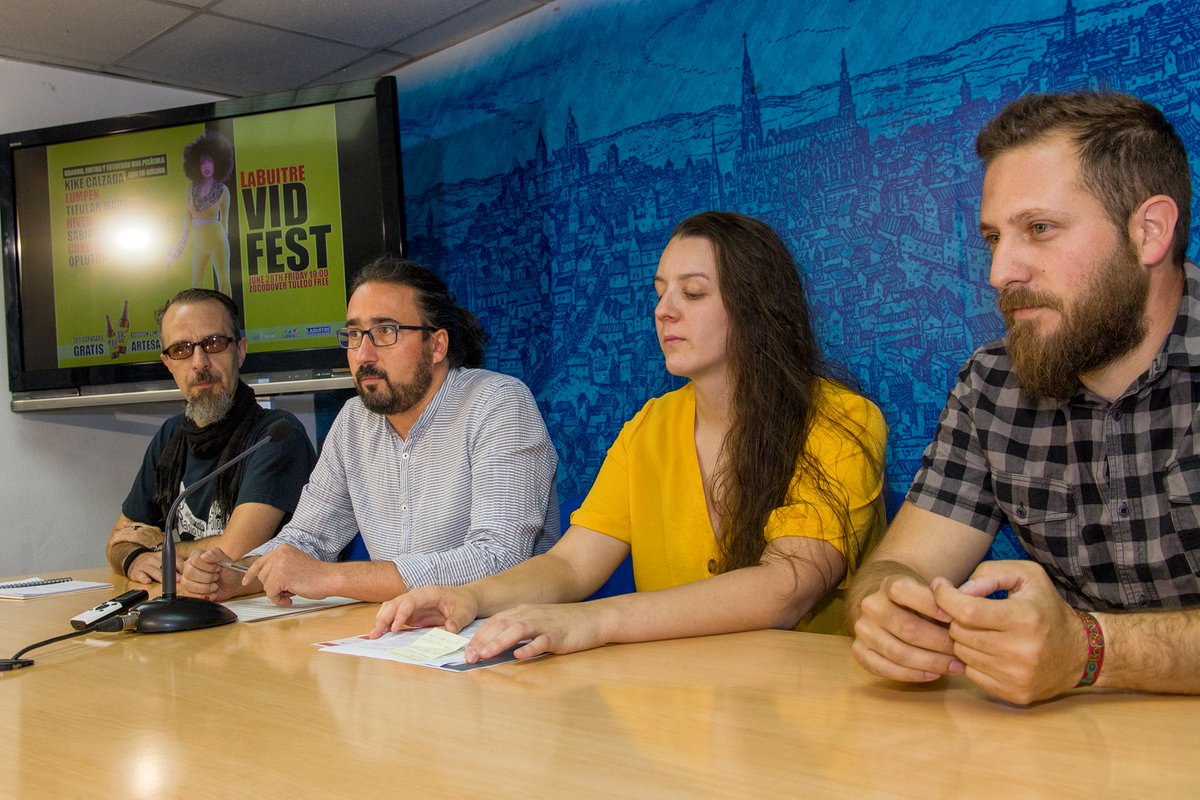 ToledoAyto's tweet photo. Talleres sobre ilustración o reciclaje, un festival de cine y radio en directo, entre los proyectos más votados en los Presupuestos de Juventud
https://t.co/dJLdyFYBFd https://t.co/r2V8NWQUoc
