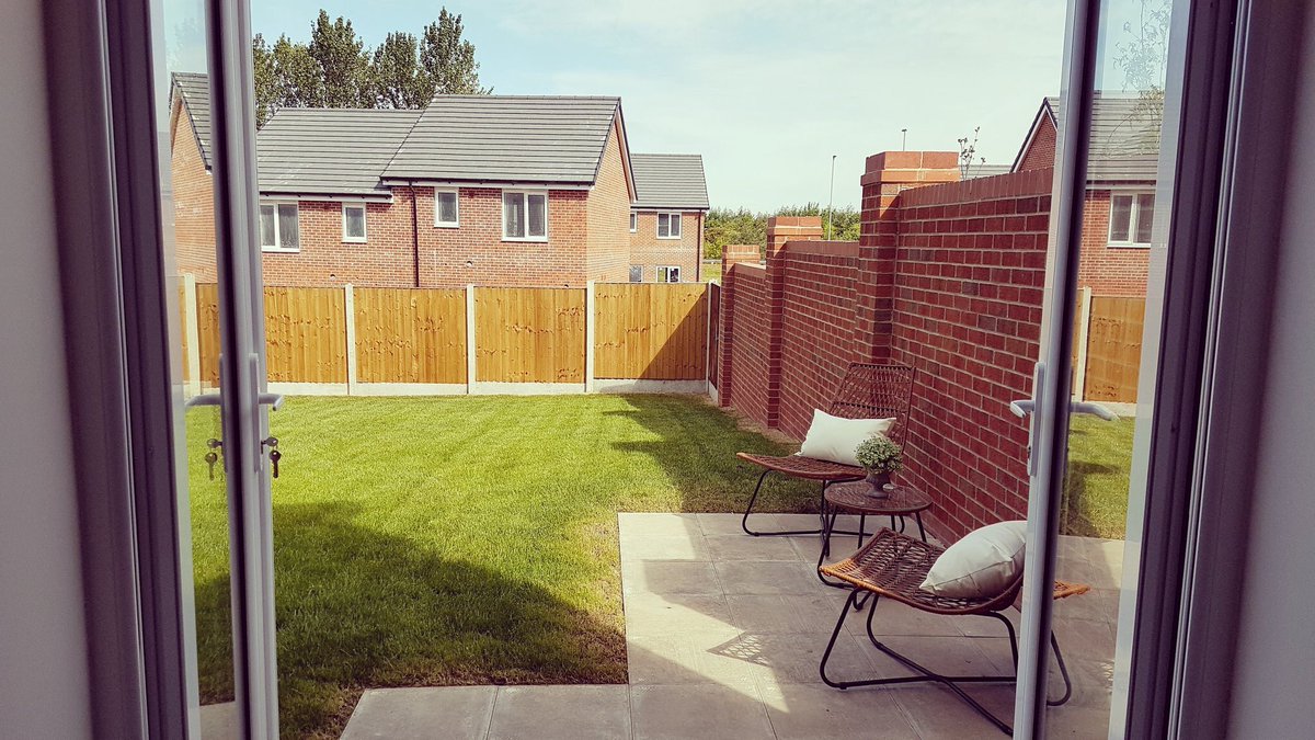 OD_Homes's tweet photo. This weekend’s show home launch day at #TanneryFields went really well! If you would like to make an appointment with our Sales Team to talk about buying a new home at Tannery Fields and view the show home, please email hello@opendoor-properties.co.uk #ODHomes #showhome #Runcorn https://t.co/GF4s8B16nT