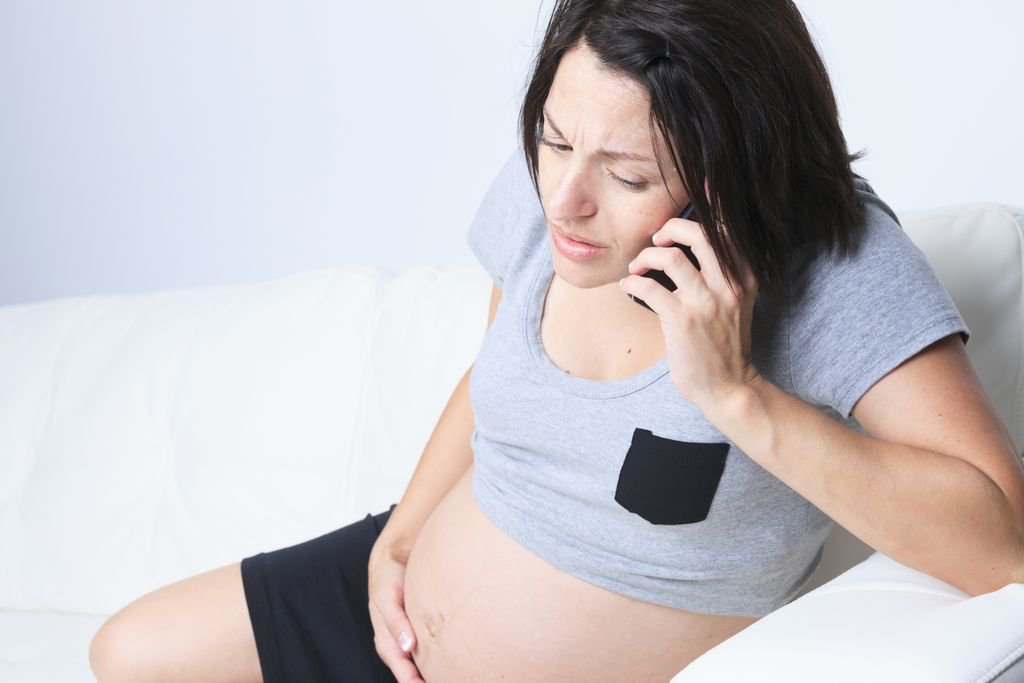 CMAJ's tweet photo. Reinvent Motherisk to protect mothers and babies: "The loss of Motherisk has exposed a major public health and research void that is neither quickly nor easily reconciled," writes @NathanStall and colleagues in a new editorial.  

https://t.co/lDaQmhLrxm #pregnancy #drugsafety https://t.co/H0OKB2gEe1
