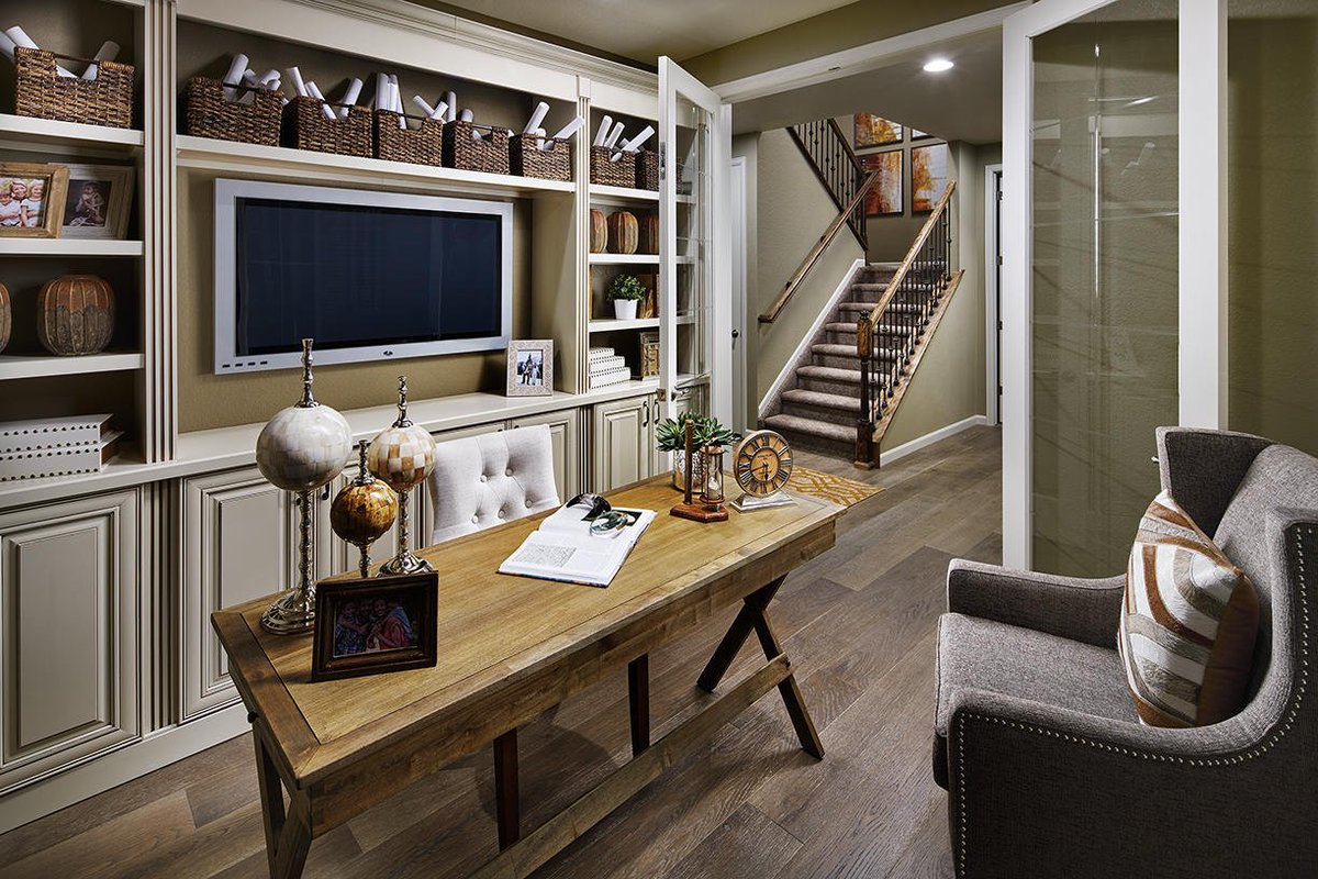 TerrainTM's tweet photo. Can you picture yourself spending a few quiet moments in this study? Tag a friend who works from home then click for more... https://t.co/PHn23eNSiW #denver #denverco #denverrealestate #denverrealtor #denverdesign #denverhomes #denverliving #denverinteriordesign #castlerockco https://t.co/te0iYKwtsS