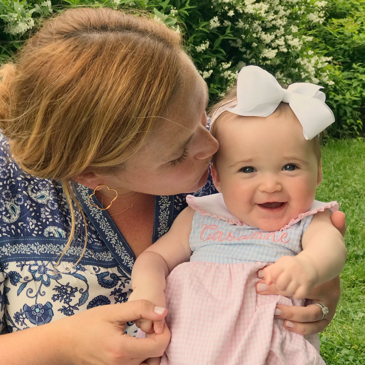 bhenrycooper's tweet photo. New Post Alert! The Moment To Decide: My Edition. Inspired by the wisdom of @claudia_cmills #bhc #kidlit #fangirl https://t.co/gL6uXUGY3s