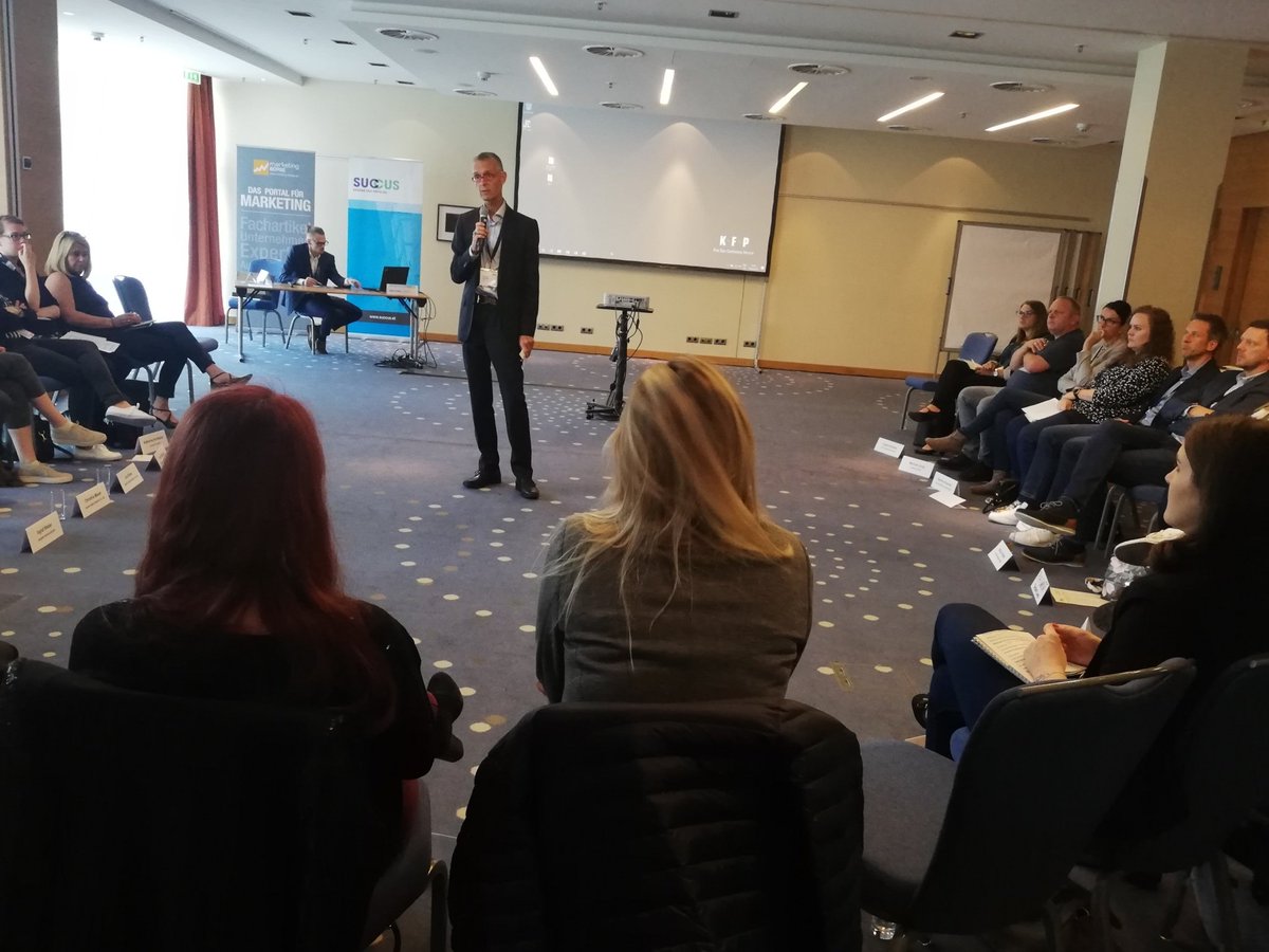 Garantiert bullshitfreier Praxisaustausch auf Augenhöhe mit Dr. Torsten Schwarz, Inhaber@absolit #emailmarketing #DialogSummit
