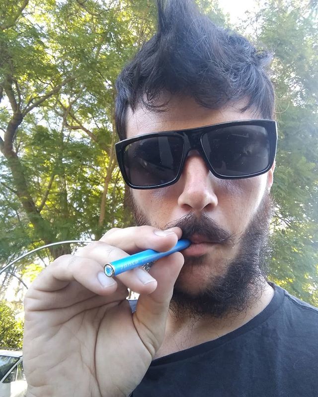 bezense's tweet photo. @pratto_124 enjoying some Calm by Zense! 😍#zense #bezense #zensation #lifestyle #healthy #healthylifestyle #allnatural #breathe #essentialoils #wellness #holistic #aromatherapy #holistichealth #nontoxic #therapeutic #zensesensations #naturalliving #n… https://t.co/VRY511ch23 https://t.co/NY8Pc7CAqC