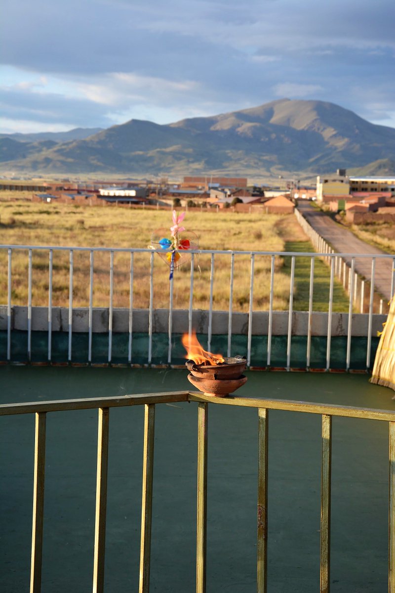 L'équipe de #TerraBolivia a testé la retraite spirituelle à #Tiwanaku près de #LaPaz 🇧🇴
Retrouvez leur #récitdevoyage #teambuilding ici : bit.ly/tiwanaku-boliv…
#terragroup #terraexperiences #voyagebolivie #retraitespirituelle