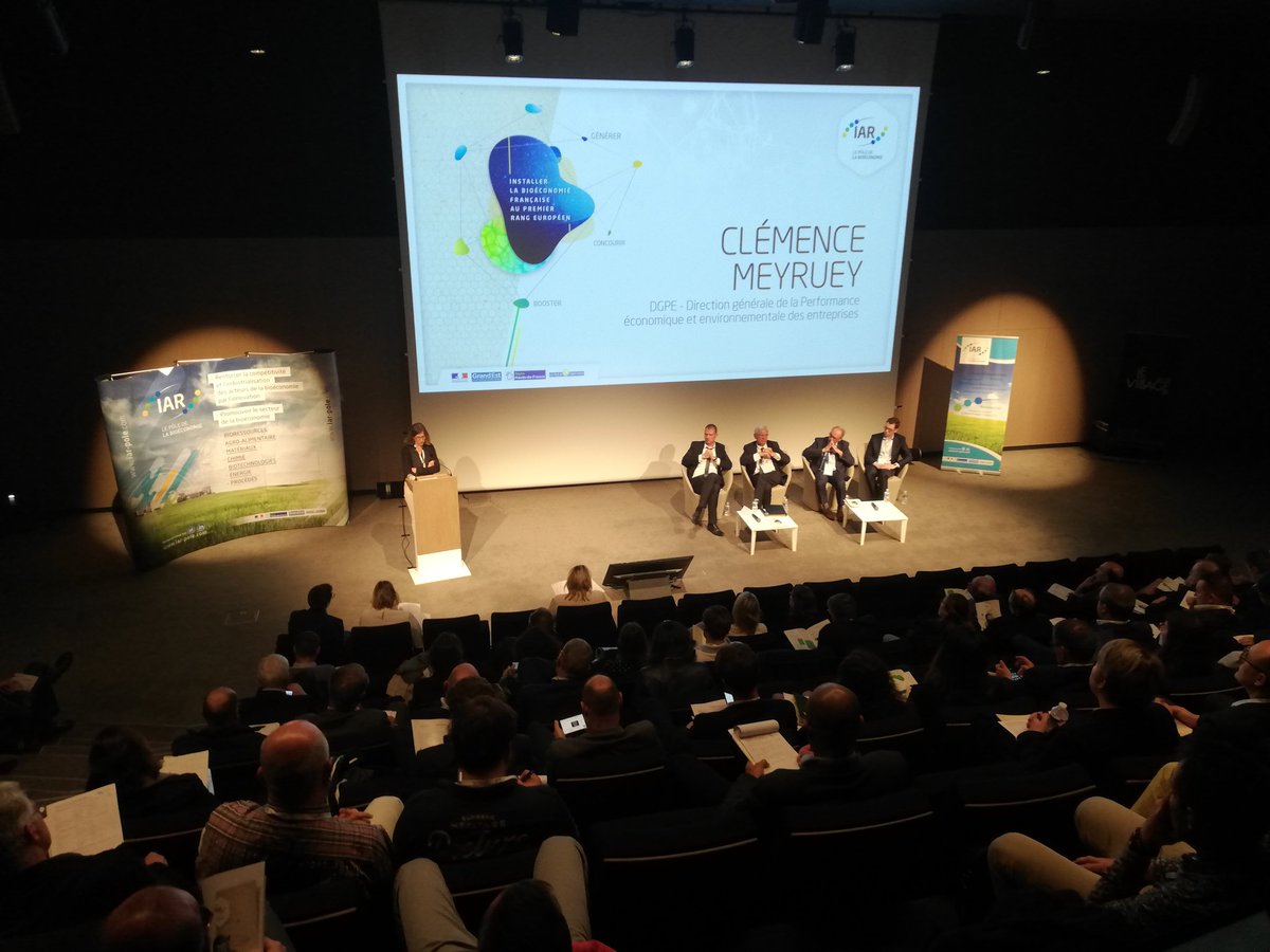 B4C_eu's tweet photo. En direct de l'assemblée générale du @PoleIAR, merci à Clémence Meyruey de la DGPE et à Isabelle Heliot-Couronne de la @regiongrandest d'avoir félicité le Pôle pour son implication active au sein des stratégies régionales, nationale et européenne pour la bioéconomie. https://t.co/nXERDQKkYL