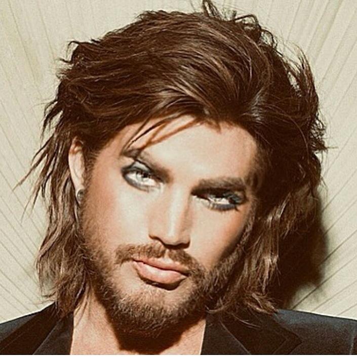 OMG🙆 que boca, que olhos, que homem! É um deus grego, perfeito.🔥🔥🔥❤💚