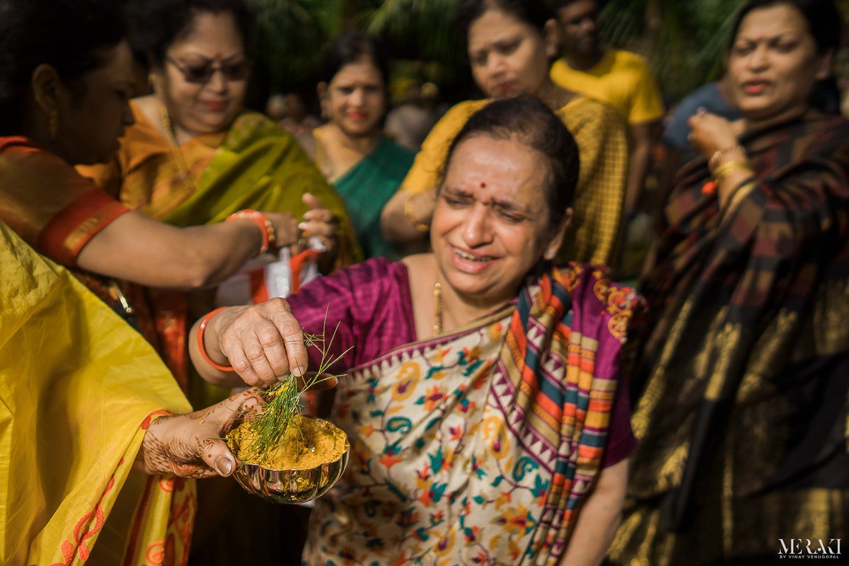 bugs_designbug's tweet image. All the demands of your family elders will be given prime Importance and not a single ritual would go unnoticed with The Design Bugs planning your wedding!
#weddingplanning #weddingplanner #eventdesigner #haldi #traditionalrituals #indianwedding #weddingwire #wedmeplz #weddings