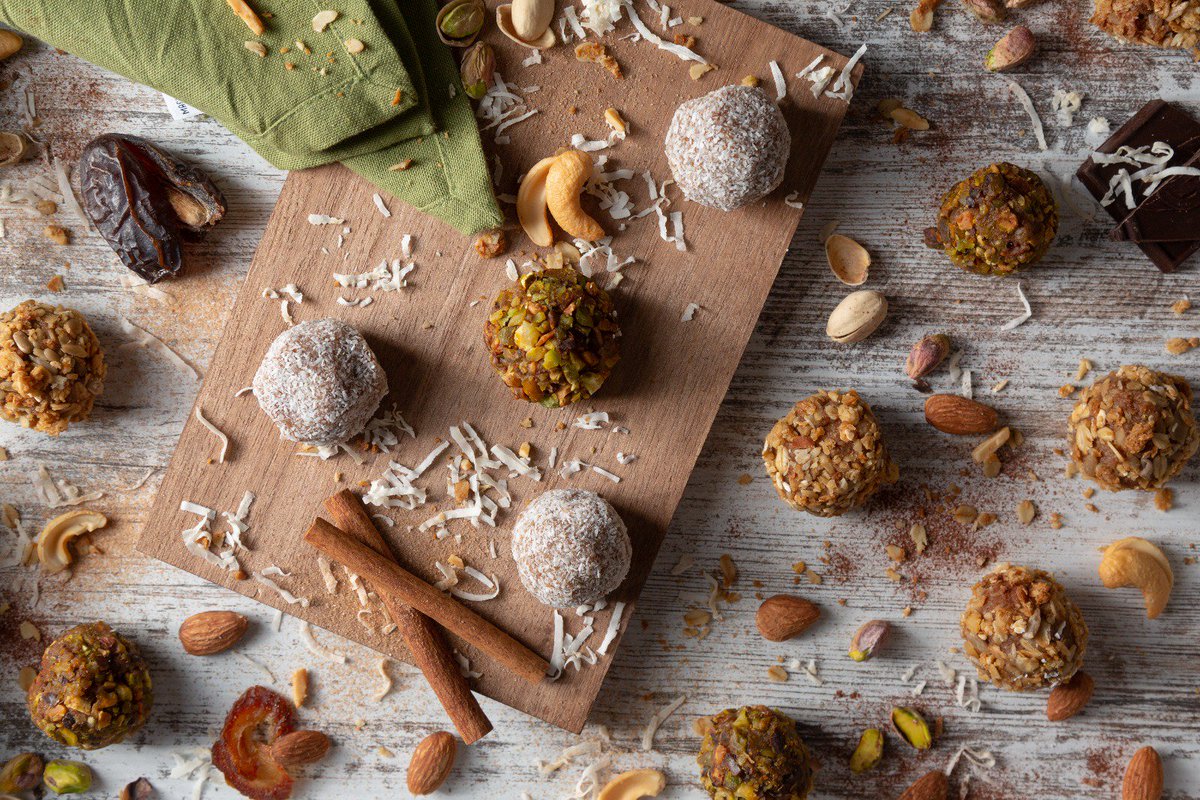 Part of an amazing potoshoot we did for osnaturalfoods.
Try their amazing drinks, salads and above all, these delicious Date balls!!
Styling by Rachel Grunfeld 
Marketing by <a href="/MediaOTG/">Media OTG</a>